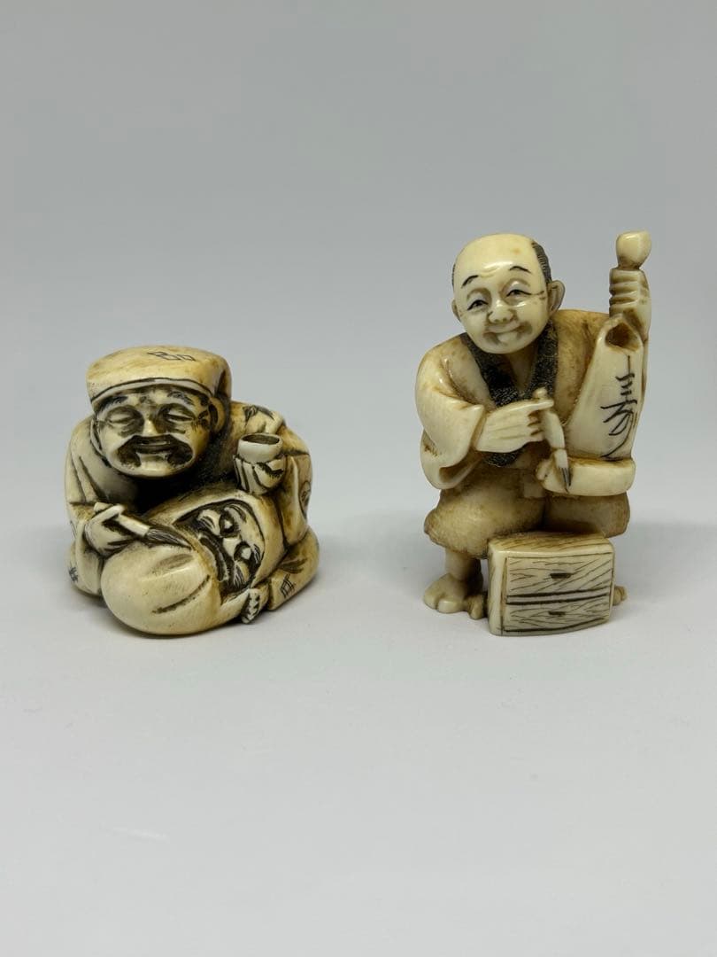 人物根付 二体揃　在銘「千広」「白之」 牙風彫刻 時代根付　骨素材 懐玉斎正次 根付 竹に虎図 | 買取実績 | 骨董品買取専門の古美術永澤