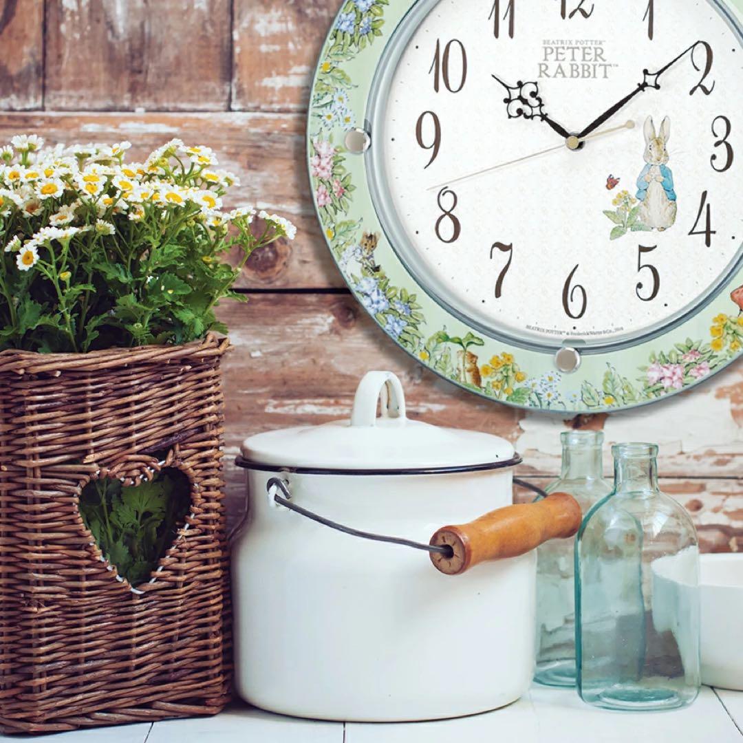 ピーターラビット 置時計 30cm ピーターラビット™の作者、ビアトリクス・ポター™ 生誕150周年