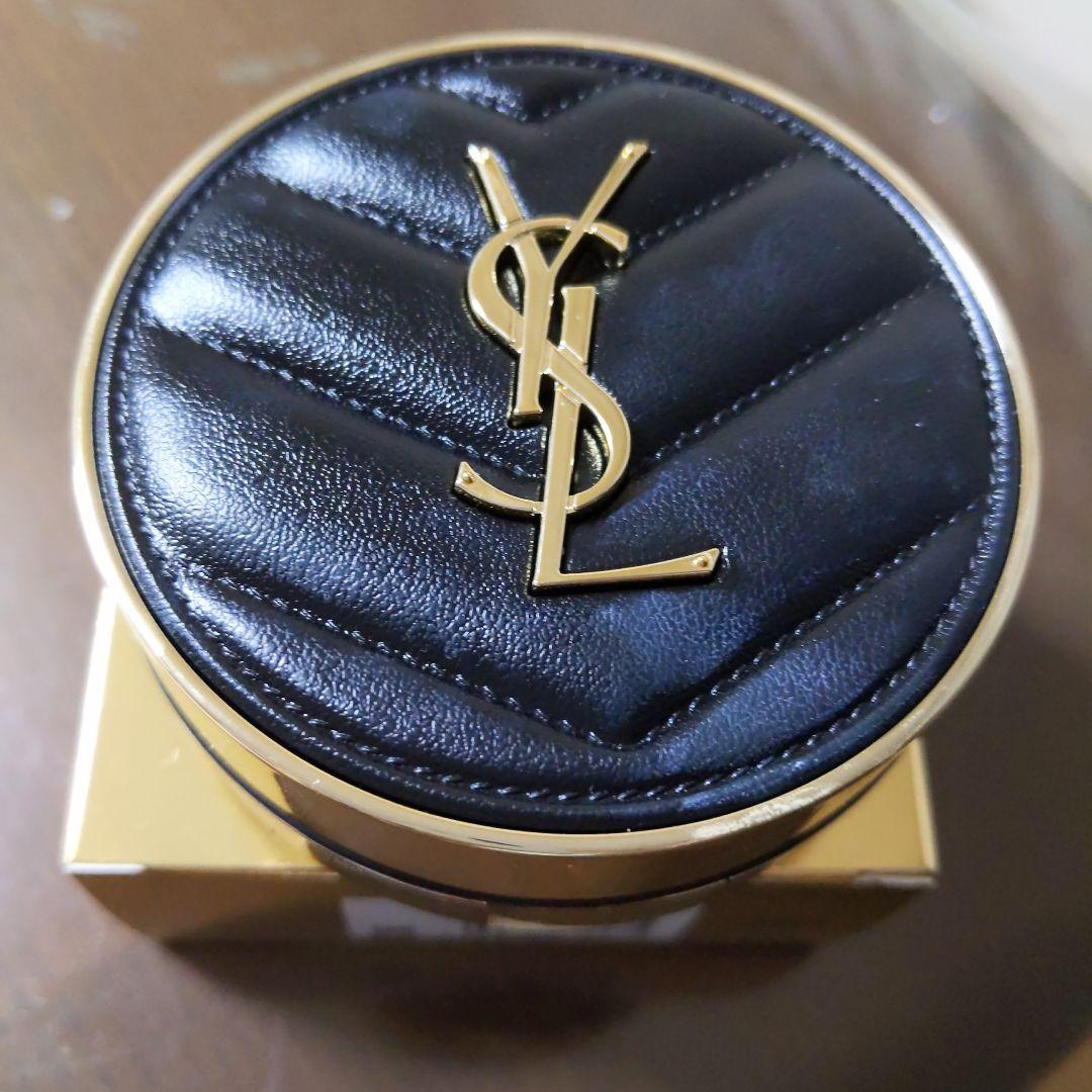 イヴ・サンローラン アンクル ド ポー ルクッション 20