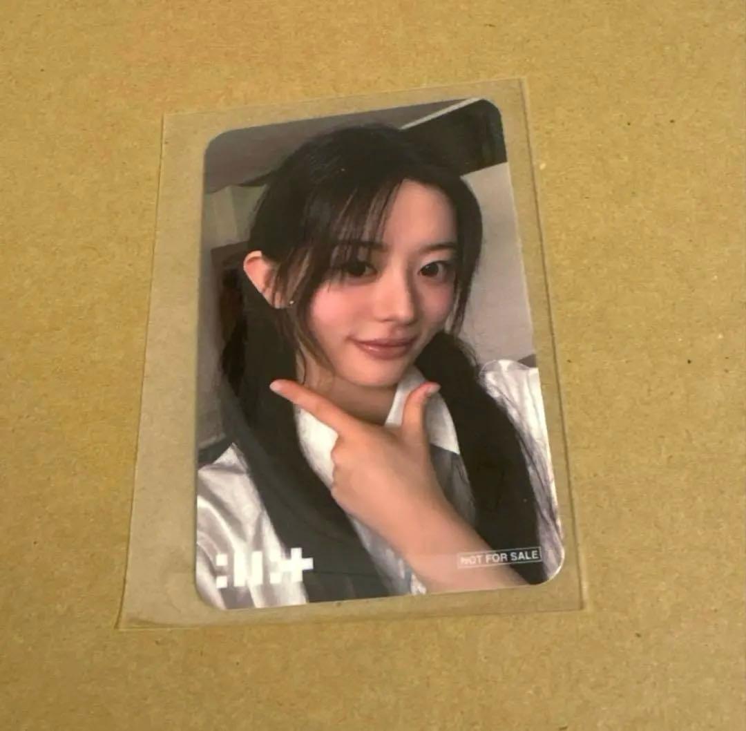 ILLIT ミンジュ GlitterDAY amazon 特典 ステッカー