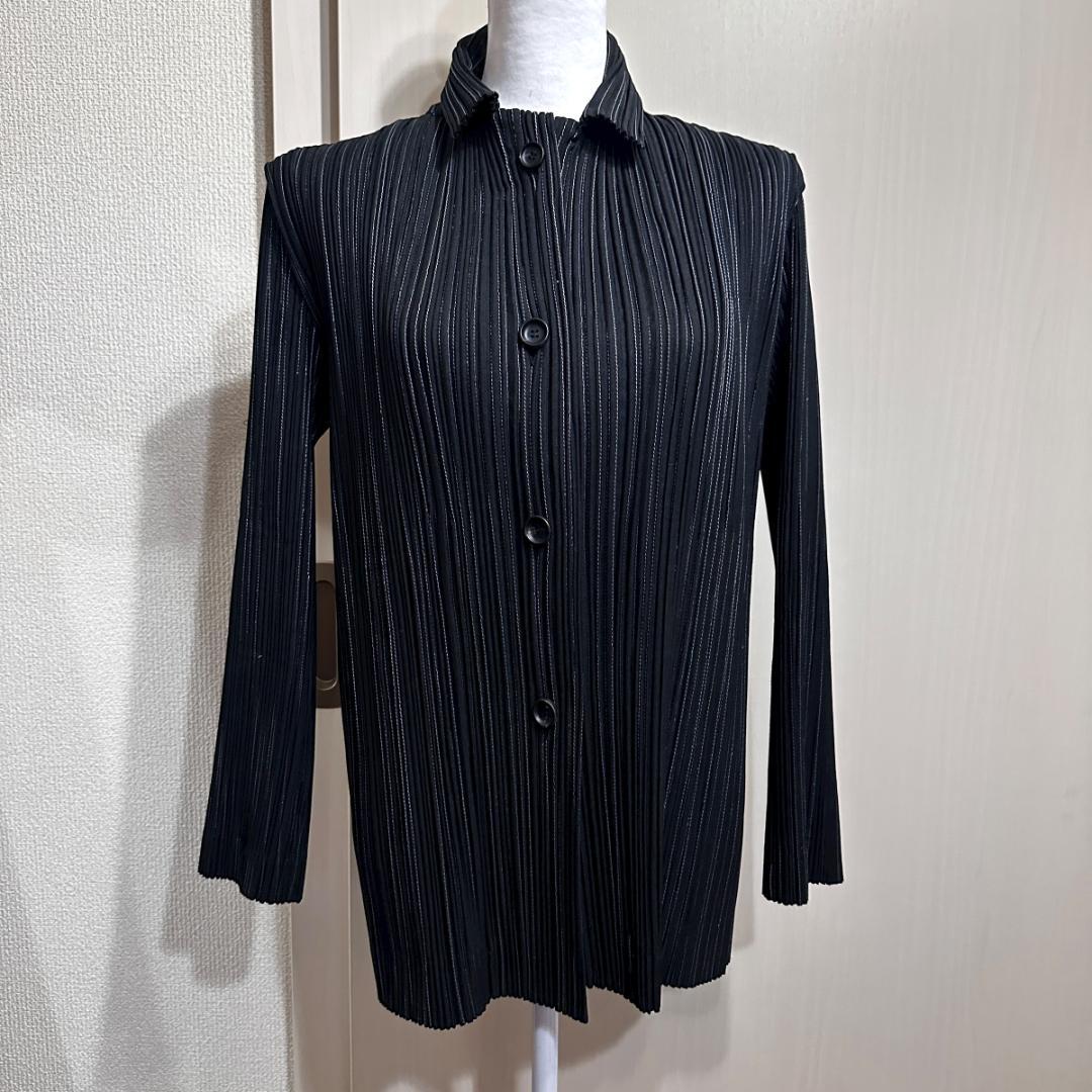 ISSEY MIYAKE プリーツシャツ　黒　サイズM　HR0824