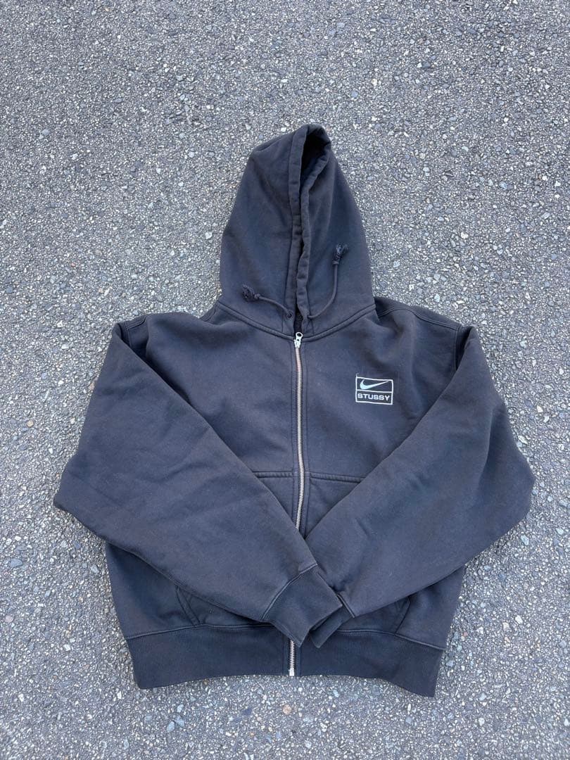 NIKE×ストゥーシー　ジップパーカー　M