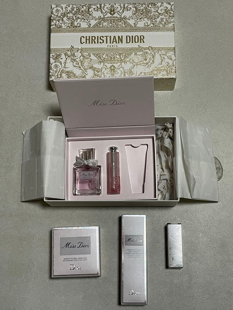 Miss Dior クリスマスコフレ コスメ セット ディオール 香水　リップ 楽天市場】DIOR ディオール ミス ディオール コフレ フレグランス