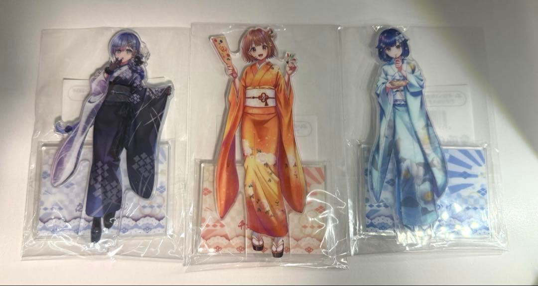 アクリルスタンド ぶいすぽっ！ 年末カウントダウン 2024 - メルカリ