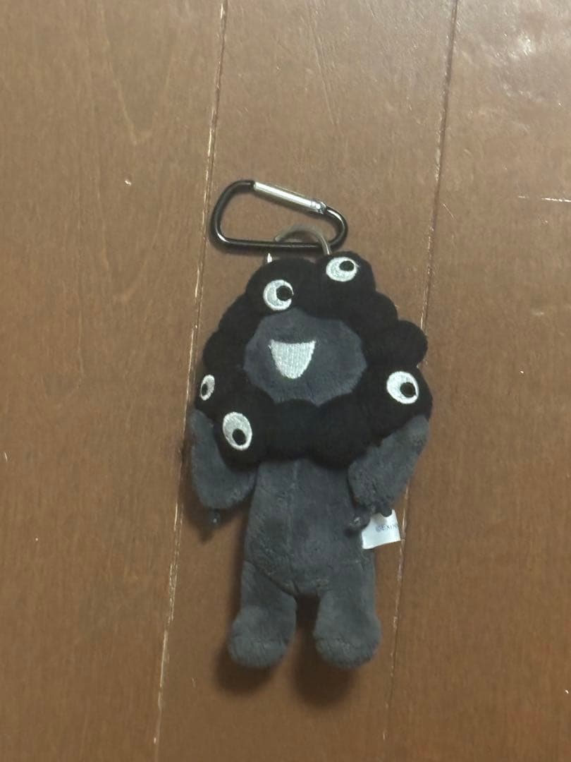 黒ミャクミャクカラビナ付き（立ち）関西万博2025 - メルカリ