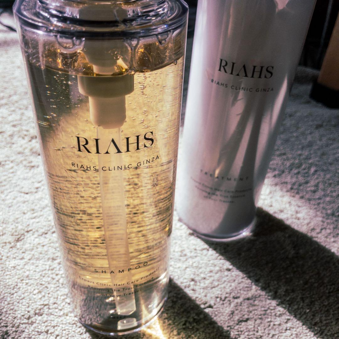 新鋭の女性専門美容ヘアケアサロンRIAHS 薬効シャンプー　トリートメントセット