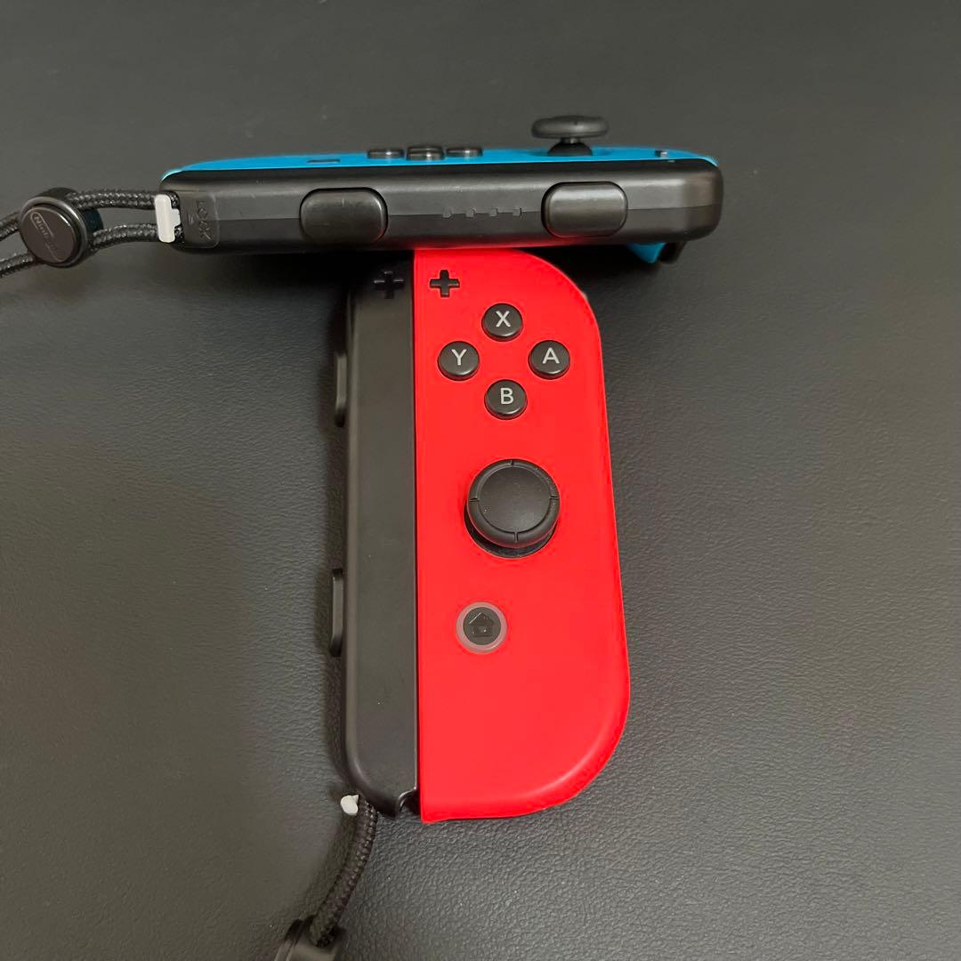 美品/未対策機/初期型/箱付き】Nintendo Switch 本体 青/赤 - メルカリ