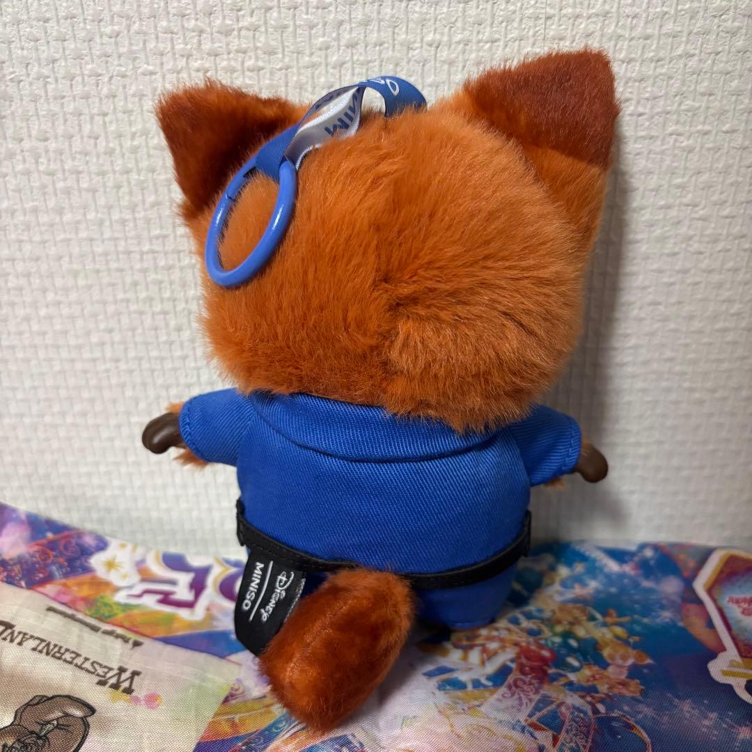 MINISO ズートピア 警官 ニック - メルカリ