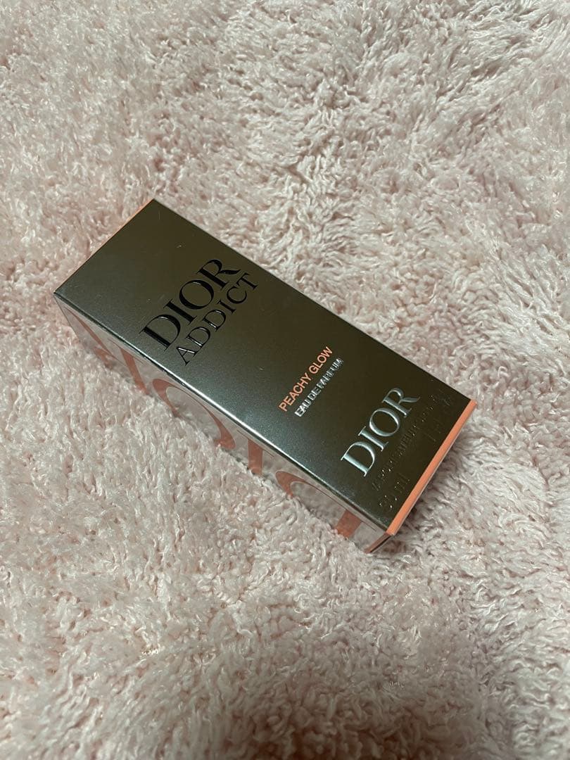 DIOR ADDICT PEACH GLOW 香水　30ml