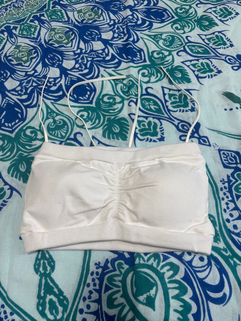 d.i.a. ホワイト レースアップ ベアトップ GYDA（ジェイダ）の「レースアップデザインチョーカーベアTOPS