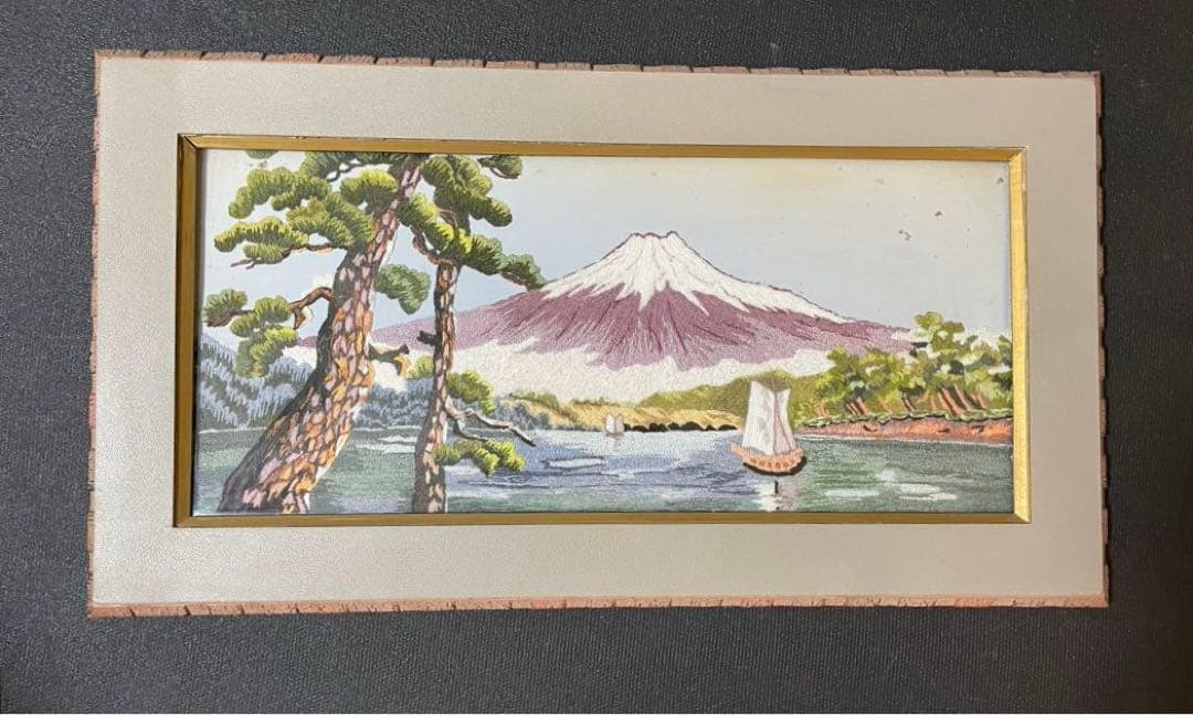 希少額縁付き　富士山　刺繍アート