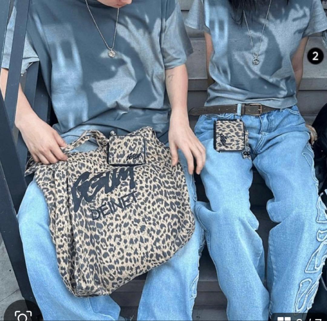 txt GUM X DEINET CARD WALLET ヨンジュン レカ付き♡ - メルカリ