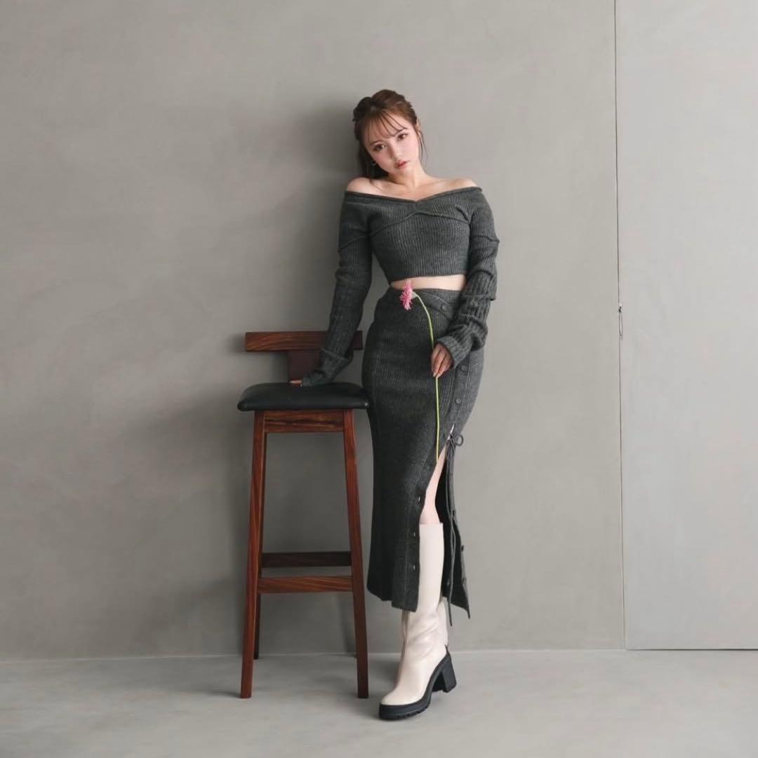 AND MARY ニキニットセットアップ グレー - メルカリ