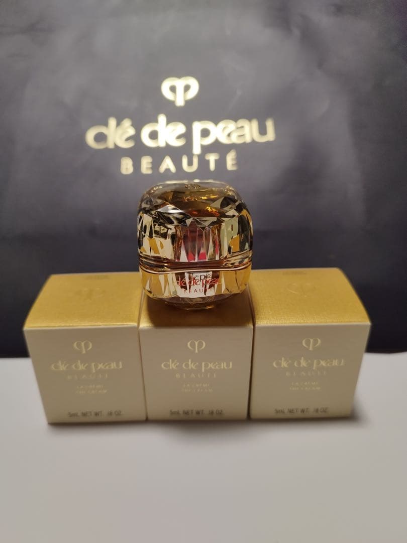 クレ・ド・ポー ボーテ ラ・クレーム