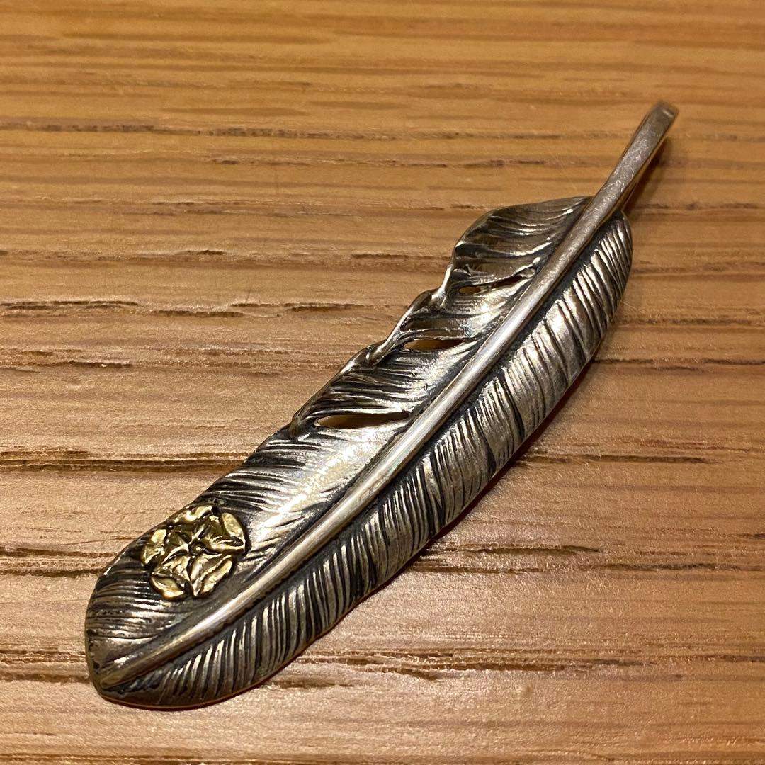 超*s様 Goro's ゴローズ現行　金メタルローズ付き特大フェザー