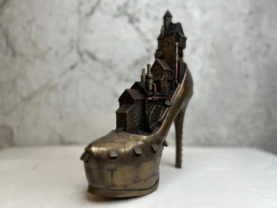 ▼廃番▼ KARE カレ　スチームパンク スティレットヒール　鉄の都市超希少 スチームパンク風 スティレットヒール(婦人靴)アイロンポリス 彫像 靴