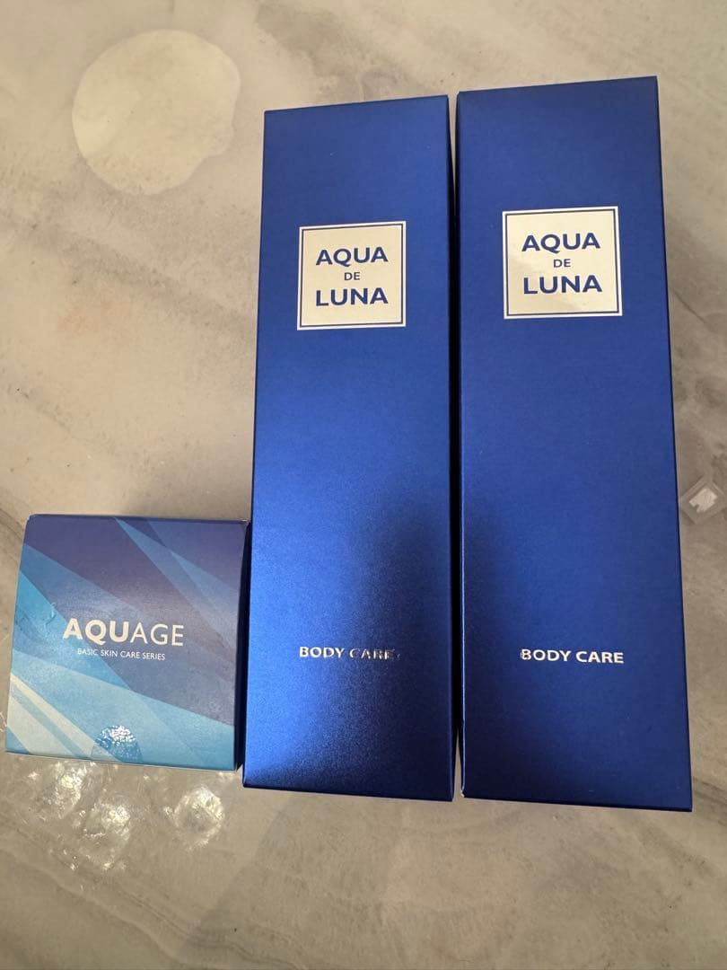 AQUA de LUNA ボディケア AQUAGE