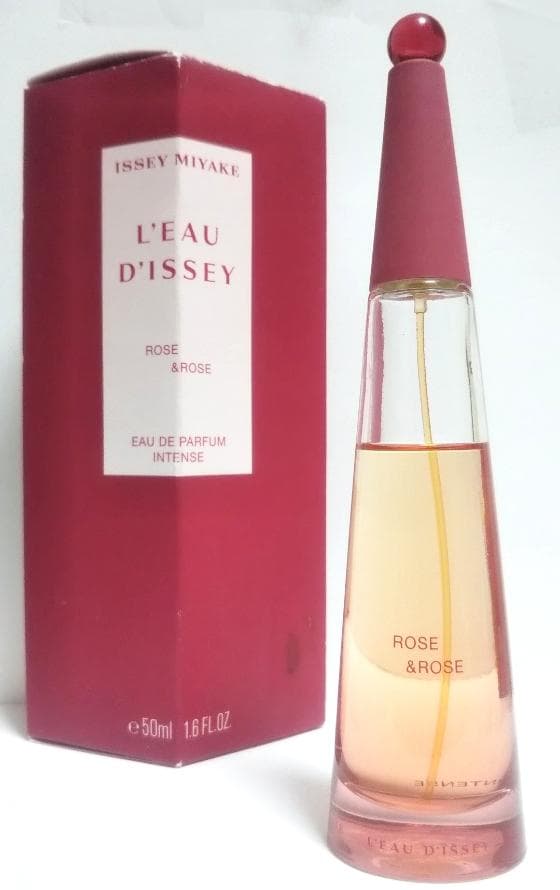 ロードゥイッセイ ローズ&ローズ オードパルファム インテンス 50ml Amazon | イッセイミヤケ ロードゥイッセイローズ&ローズ
