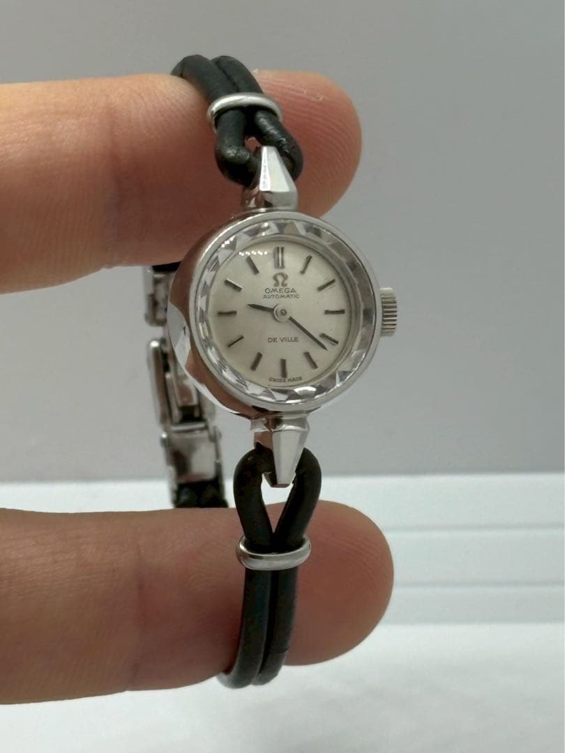 OMEGA オメガ 腕時計　DeVille デヴィル カットガラス シルバー