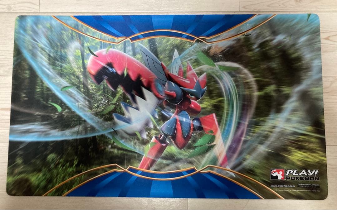 海外限定品】メガ ハッサム ポケモン プレイマット - メルカリ