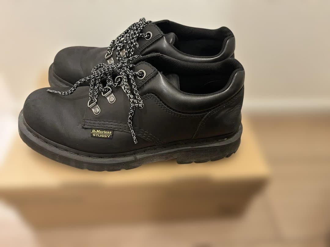 M8　Dr. Martens ✖️Stussyレースアップシューズ　UK8