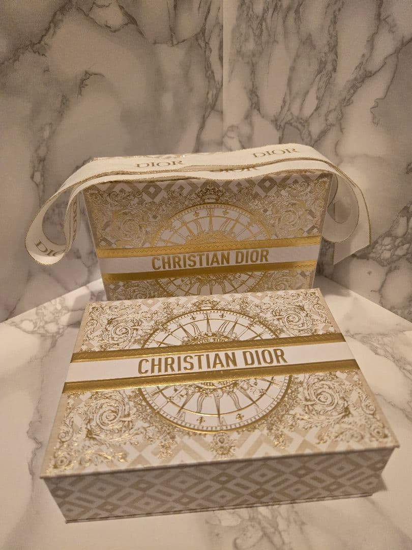 ミス ディオール コフレ (限定品) フレグランス＆リップ&ハンドケアのセット Dior（ディオール）の「ミス ディオール コフレ(限定品)（香水