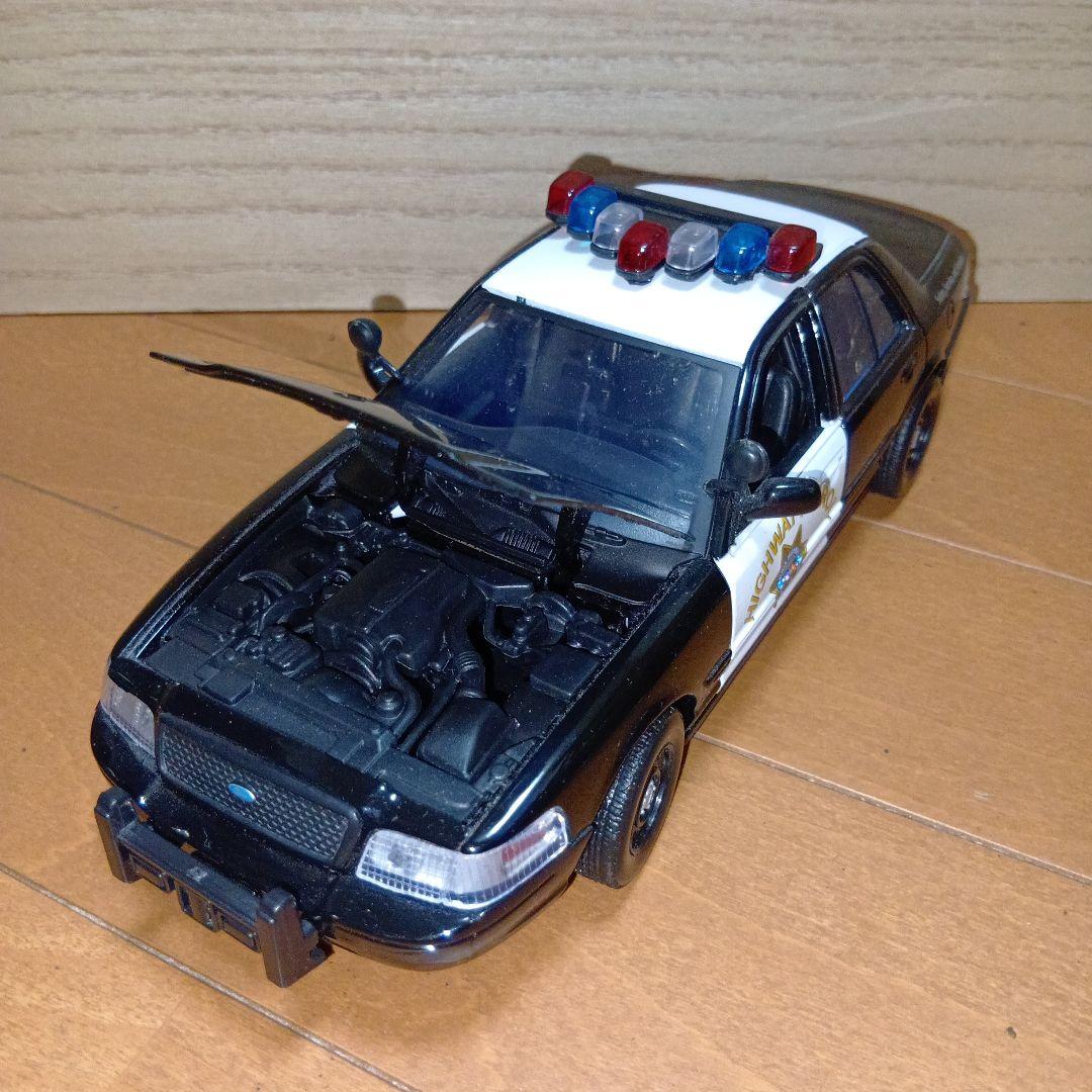 CHP ＆ NYPD 1/24 ミニカー 4台セット - メルカリ