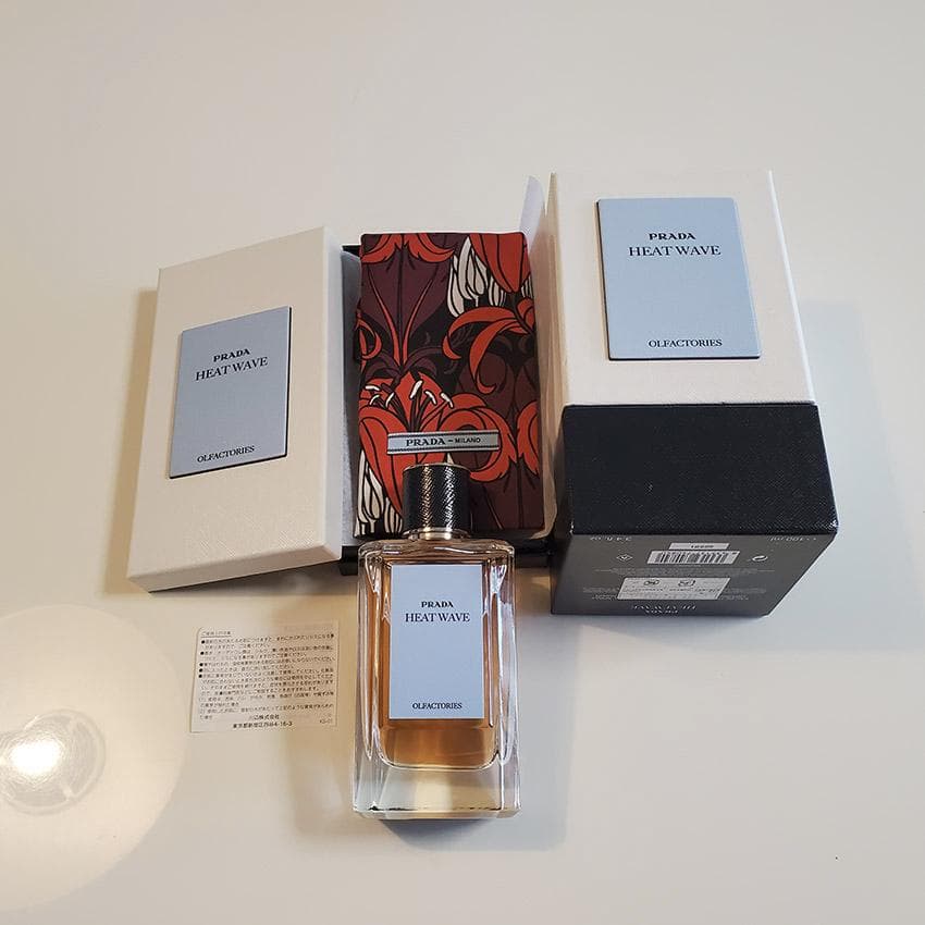 国内正規 PRADA プラダ オルファクトリー HEAT WAVE