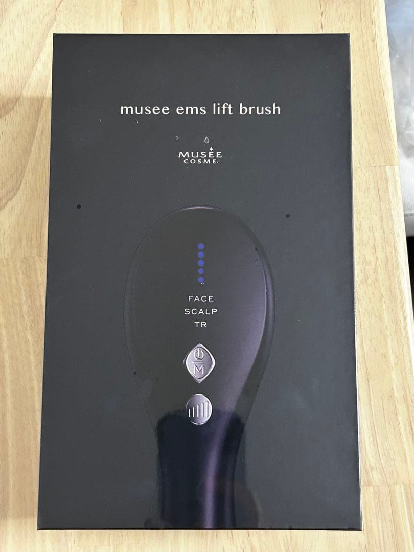 ミュゼ　EMSリフトブラシ