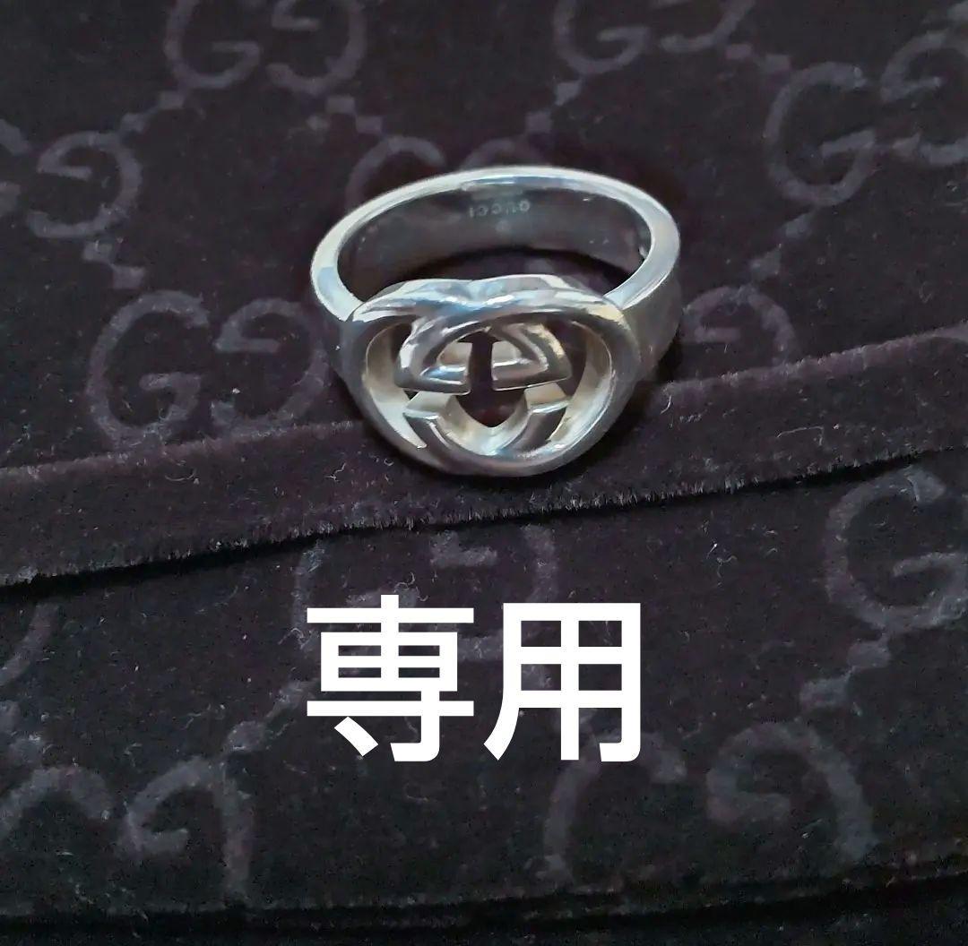 GUCCI シルバーリング ロゴデザイン 専用袋付き