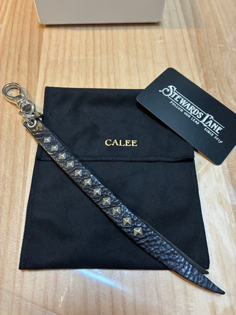 CALEE STUDS LEATHER SHORT KEY RING レザー
