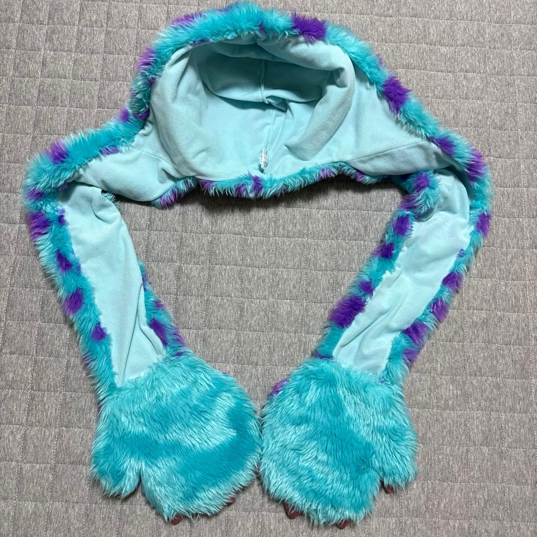 ディズニー モンスターズインクサリー 帽子 マフラー 手袋 ファン