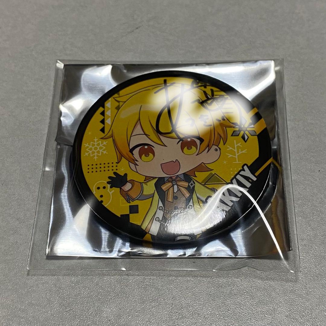 あっきぃ サイン入り缶バッジ - メルカリ