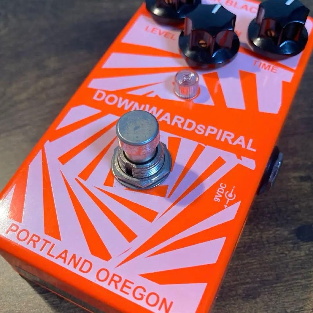 まるで悪夢⁉️MR.BLACK Downward Spiral ディレイペダル