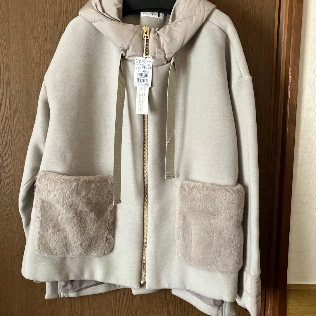 フード付きベージュジャケット soeure7 お値下げ‼️ フード付きベージュジャケット soeure7 お値下げ‼️の通販はau PAY