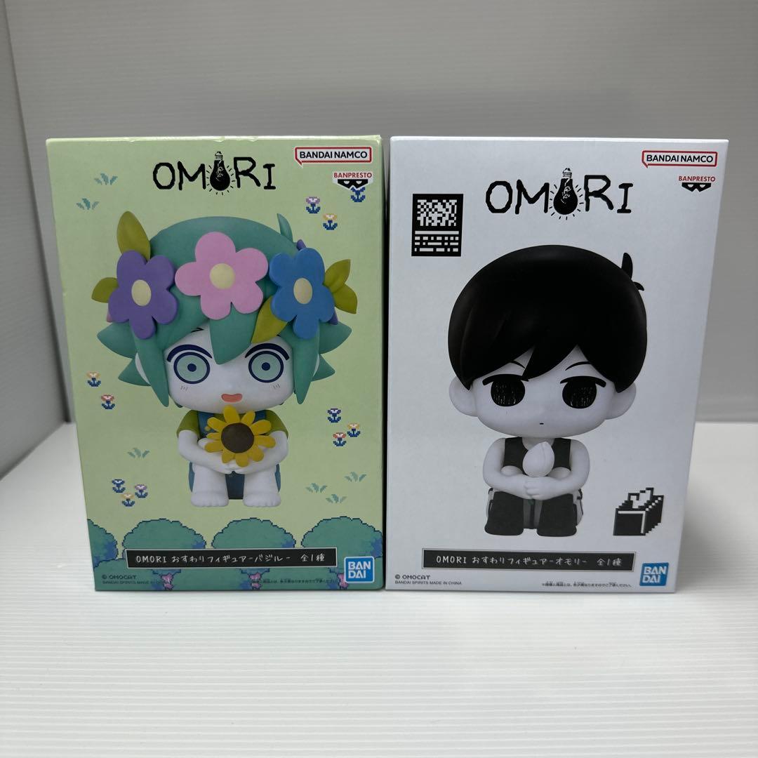 OMORI おすわりフィギュア - メルカリ