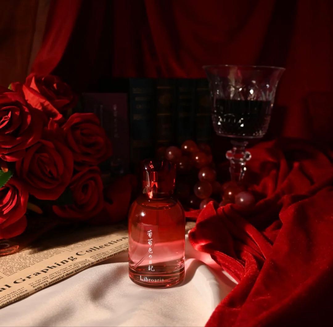 Libroaria 女性用香水 ピンクボトル