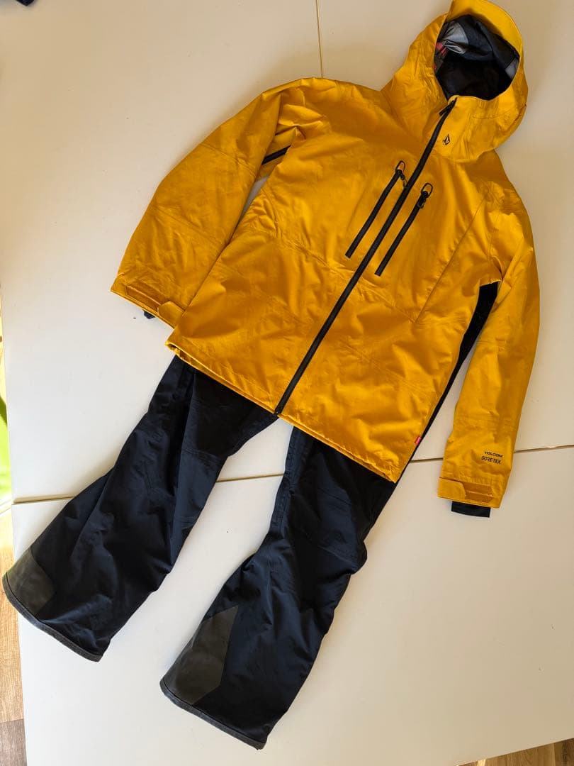 ボルコム　ゴアテックス　ガイドジャケット　ビブパンツ　L volcom