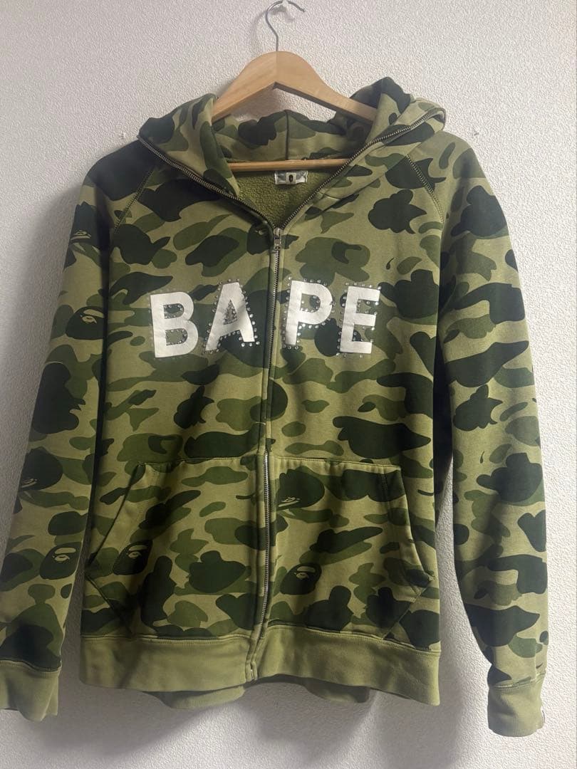 A Bathing Ape フルジップパーカー ラインストーン