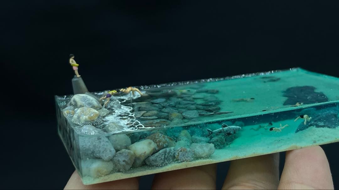 清流で泳ぐ子供たち ジオラマ - メルカリ