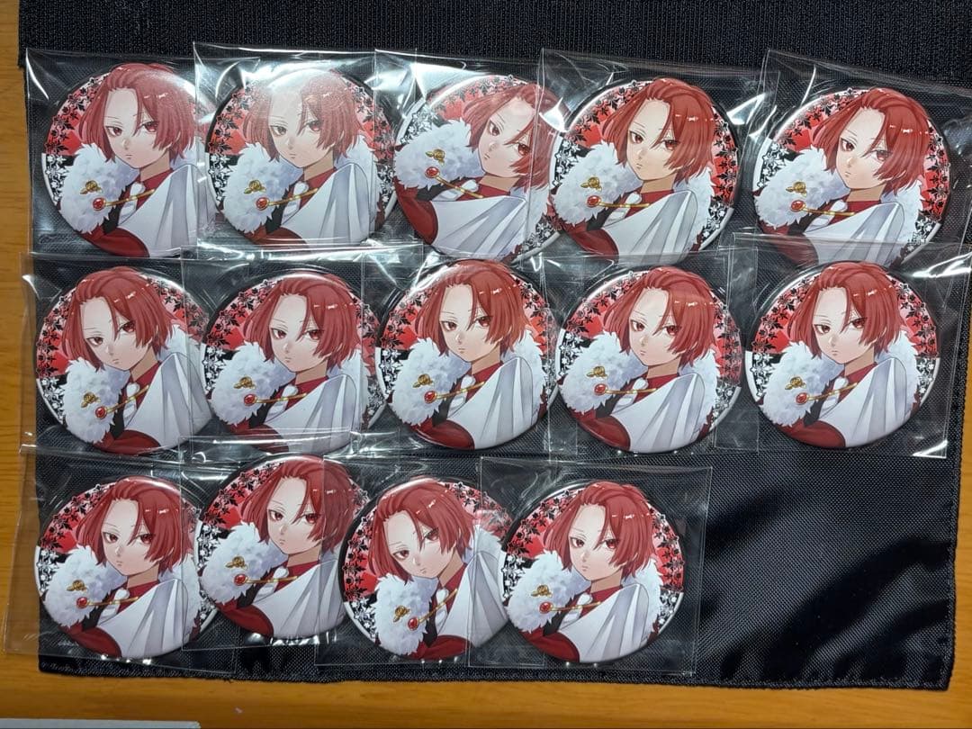 いれいす りうら 缶バッジ