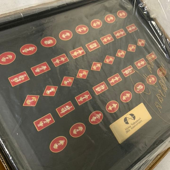 中森明菜 20周年記念 ピンバッジコレクション 直筆サイン入り - メルカリ