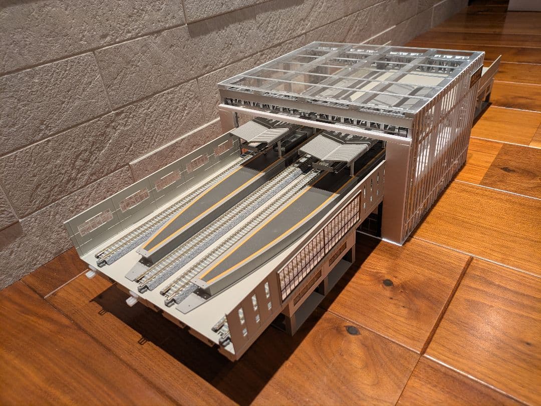 Nゲージ 自作ストラクチャー 高架駅舎 ジオラマ - メルカリ