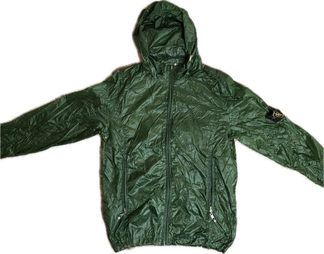 Stone  フード付きナイロンジャケット STONE ISLAND ストーンアイランド プリマロフト 中綿 フード付き