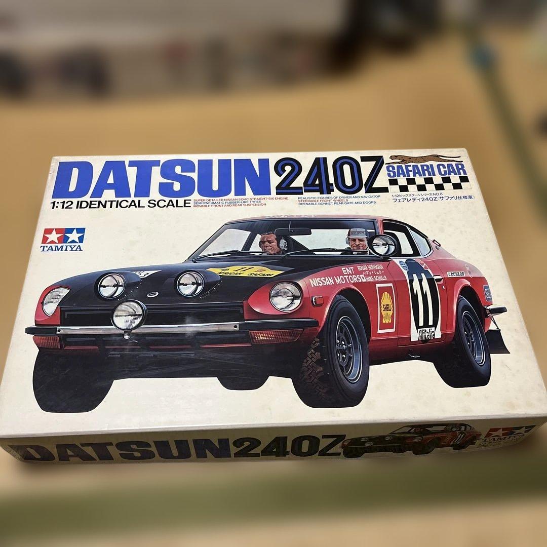 TAMIYA DATSUN 240Z プラスチックモデルキット