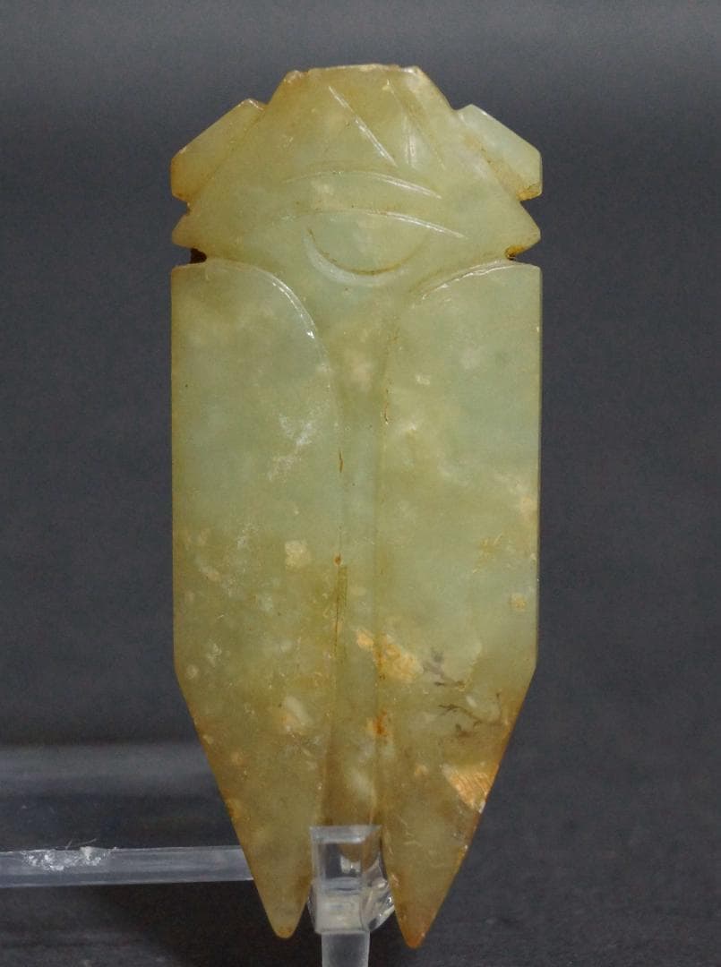 時代物 和田青白玉(ホータン) 細工彫り蝉 玉蝉佩 根付 緒締玉 提げ物 装飾品