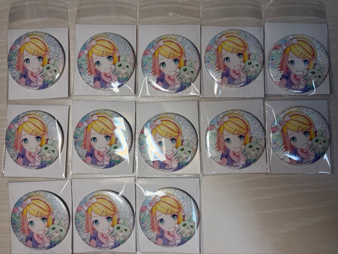 プロセカ 鏡音リン グリッター缶バッジ 46B×13 - メルカリ