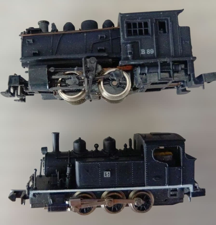 蒸気機関車 Ｎゲージ　2台　ジャンク(m16）