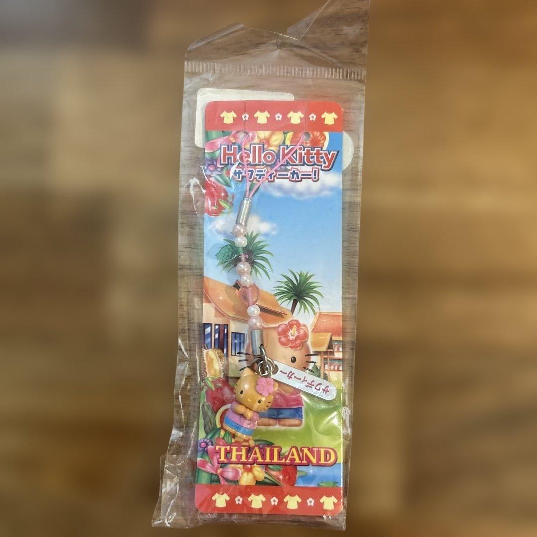 K*i様 超希少　ハローキティ ご当地キティ 根付 タイ日焼けキティサワディーカ