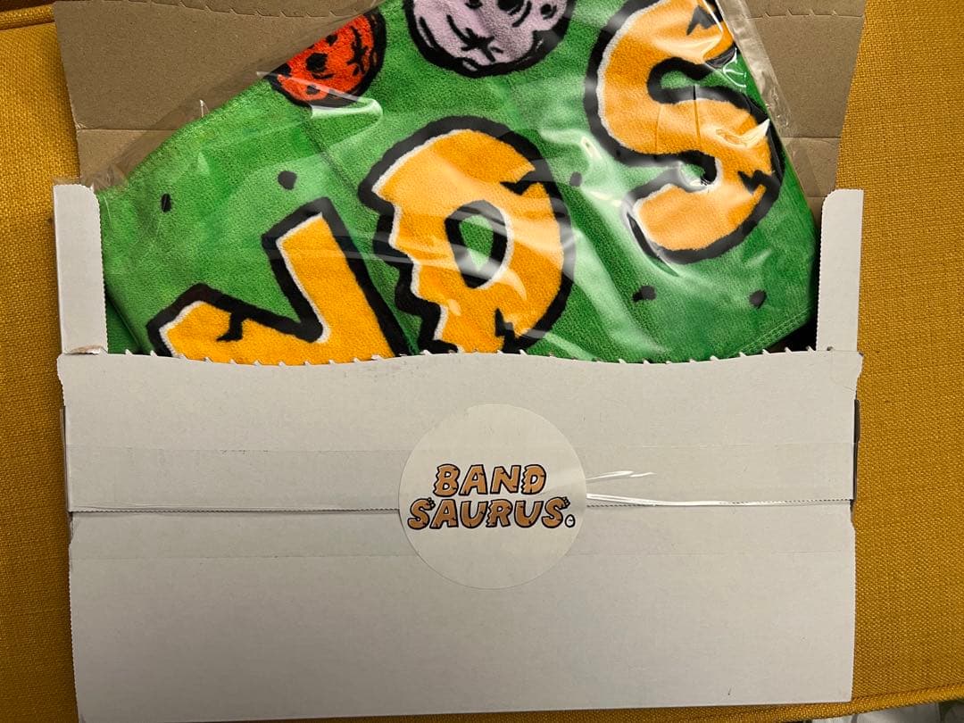BAND SAURUS　肉活タオル　新品未使用　グリーン